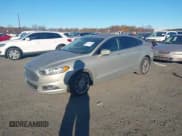 ✅ 2016 Ford Fusion SE • VIN: 3FA6P0T92GR100553 • Lot: 43512085. Wystawiony na IAAI z przebiegiem 205 222 mil. Bezpłatny archiwum sprzedaży aukcyjnych z USA i szczegółowy raport historii pojazdu na DreamBid. Zdjęcie 16.