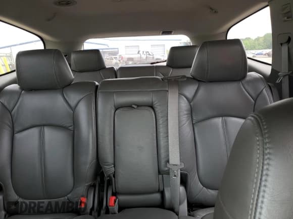 ✅ 2009 Chevrolet Traverse LS • VIN: 1GNEV13D59S115665 • Lot: 85079465. Wystawiony na Copart z przebiegiem Nie podano. Bezpłatny archiwum sprzedaży aukcyjnych z USA i szczegółowy raport historii pojazdu na DreamBid. Zdjęcie 10.