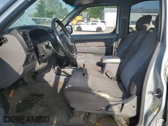 ✅ 2000 Nissan Xterra XE • VIN: 5N1ED28Y8YC513714 • Lot: 64658645. Wystawiony na Copart z przebiegiem 333 877 mil. Bezpłatny archiwum sprzedaży aukcyjnych z USA i szczegółowy raport historii pojazdu na DreamBid. Zdjęcie 7.