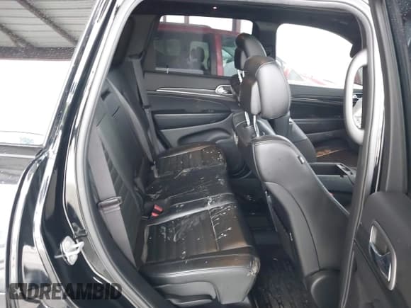 ✅ 2020 Jeep Grand Cherokee Limited X • VIN: 1C4RJFBG0LC231419 • Lot: 41568627. Listed on IAAI with 122,594 mi. Free auction sales archive from the USA and detailed vehicle history report at DreamBid. Image 8.