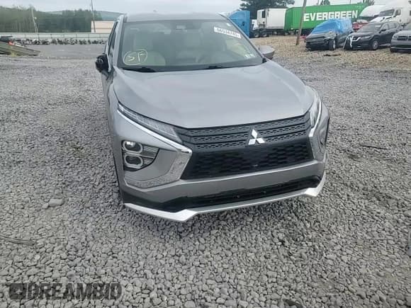 ✅ 2022 Mitsubishi Eclipse Cross SE • VIN: JA4ATWAA3NZ054802 • Lot: 66534745. Wystawiony na Copart z przebiegiem 45 883 mil. Bezpłatny archiwum sprzedaży aukcyjnych z USA i szczegółowy raport historii pojazdu na DreamBid. Zdjęcie 14.