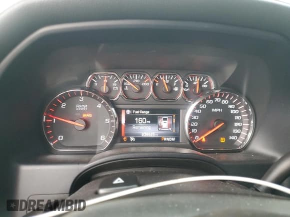 ✅ 2014 GMC Sierra 1500 SLE • VIN: 3GTP1UEC3EG159958 • Лот: 85482255. Опубликован ранее на Copart с пробегом 236 628 миль. Бесплатный доступ к архиву аукционных продаж из США и подробный отчёт об истории автомобиля на DreamBid. Изображение 9.