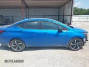 ✅ 2024 Nissan Versa SR • VIN: 3N1CN8FV2RL926659 • Lot: 42964941. Wystawiony na IAAI z przebiegiem 12 945 mil. Bezpłatny archiwum sprzedaży aukcyjnych z USA i szczegółowy raport historii pojazdu na DreamBid. Zdjęcie 13.