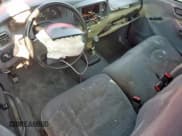 ✅ 2000 Ford F-150 XL • VIN: 1FTZF0724YKB00812 • Lot: 71547875. Wystawiony na Copart z przebiegiem Nie podano. Bezpłatny archiwum sprzedaży aukcyjnych z USA i szczegółowy raport historii pojazdu na DreamBid. Zdjęcie 8.