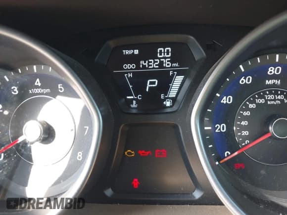 ✅ 2013 Hyundai Elantra GLS • VIN: 5NPDH4AE3DH240275 • Lot: 42819323. Listed on IAAI with 143,276 mi. Free auction sales archive from the USA and detailed vehicle history report at DreamBid. Image 7.