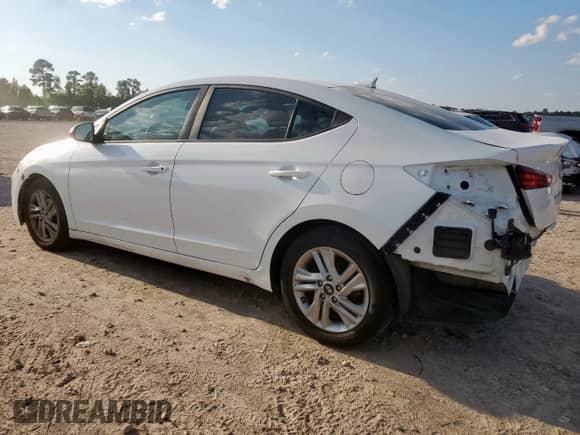 2020 Hyundai Elantra SEL с VIN 5NPD84LFXLH584139, выставлен на аукционе Copart как лот 71121325 с пробегом 104 714 миль миль и Списание • Salvage title. История ставок и продаж доступна на DreamBid. Изображение 2.