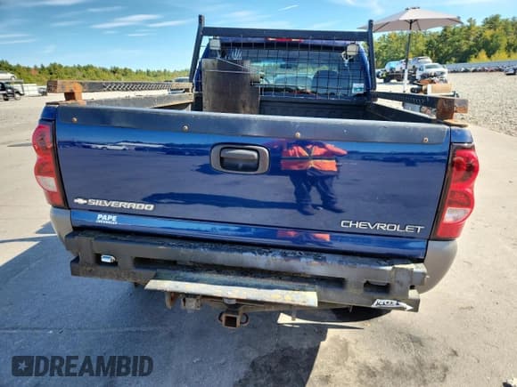 ✅ 2000 Chevrolet Silverado 1500 LS • VIN: 2GCEK19VXY1307907 • Lot: 84819545. Wystawiony na Copart z przebiegiem 297 791 mil. Bezpłatny archiwum sprzedaży aukcyjnych z USA i szczegółowy raport historii pojazdu na DreamBid. Zdjęcie 6.