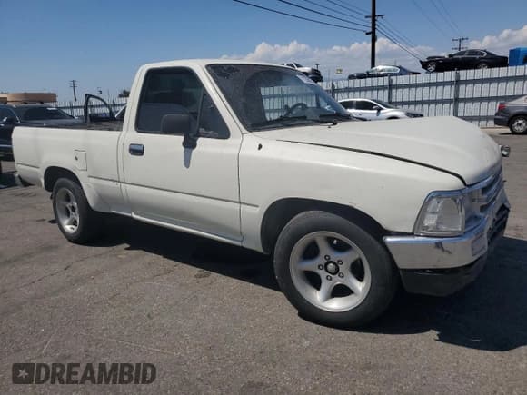 ✅ 1989 Toyota Pickup DX • VIN: JT4RN81P6K5013246 • Лот: 71235825. Опубликован ранее на Copart с пробегом 478 732 миль. Бесплатный доступ к архиву аукционных продаж из США и подробный отчёт об истории автомобиля на DreamBid. Изображение 4.