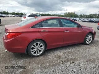✅ 2013 Hyundai Sonata SE • VIN: 5NPEC4AB4DH580799 • Lot: 70656464. Wystawiony na Copart z przebiegiem 108 161 mil. Bezpłatny archiwum sprzedaży aukcyjnych z USA i szczegółowy raport historii pojazdu na DreamBid. Zdjęcie 3.