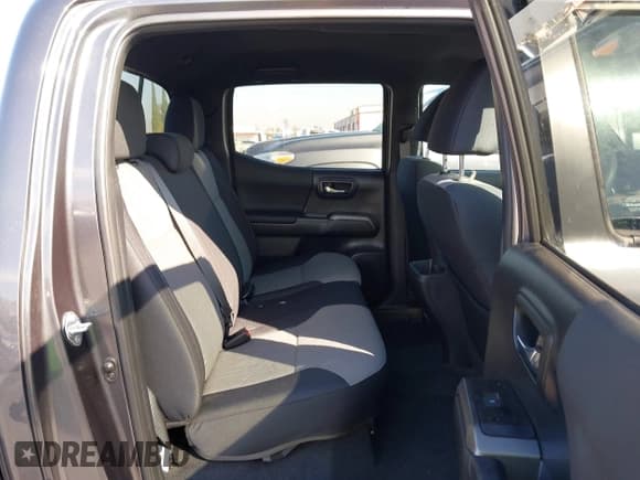 ✅ 2023 Toyota Tacoma TRD Off Road • VIN: 3TMCZ5AN7PM637078 • Lot: 43503932. Listed on IAAI with 28,152 mi. Free auction sales archive from the USA and detailed vehicle history report at DreamBid. Image 8.