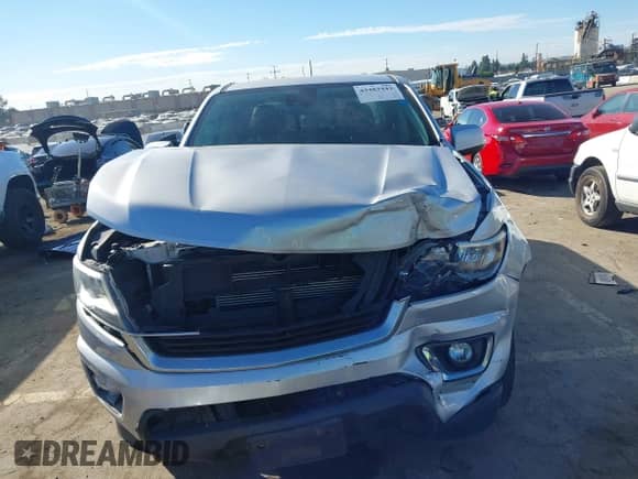 2018 Chevrolet Colorado 2WD LT с VIN 1GCGSCEN5J1177895, выставлен на аукционе IAAI как лот 43483442 с пробегом 54 810 миль миль и . История ставок и продаж доступна на DreamBid. Изображение 12.