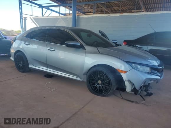 ✅ 2017 Honda Civic LX • VIN: SHHFK7H28HU222526 • Лот: 89491485. Опубликован ранее на Copart с пробегом Не указан. Бесплатный доступ к архиву аукционных продаж из США и подробный отчёт об истории автомобиля на DreamBid. Изображение 4.