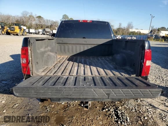 ✅ 2009 Chevrolet Silverado 1500 • VIN: 1GCEK24059Z143265 • Лот: 89331855. Опубликован ранее на Copart с пробегом 195 735 миль. Бесплатный доступ к архиву аукционных продаж из США и подробный отчёт об истории автомобиля на DreamBid. Изображение 6.