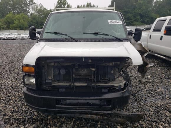 ✅ 2011 Ford Econoline Cargo Commercial • VIN: 1FTNE2EW7BDA31743 • Лот: 66863845. Опубликован ранее на Copart с пробегом 502 261 миль. Бесплатный доступ к архиву аукционных продаж из США и подробный отчёт об истории автомобиля на DreamBid. Изображение 5.