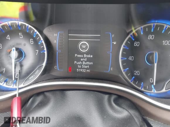 ✅ 2020 Chrysler Voyager L • VIN: 2C4RC1AG4LR102783 • Lot: 42133616. Listed on IAAI with 51,932 mi. Free auction sales archive from the USA and detailed vehicle history report at DreamBid. Image 15.