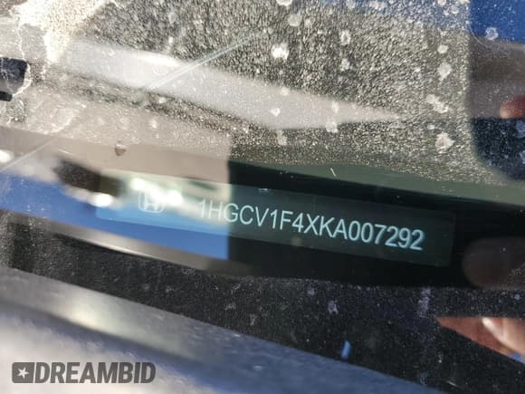 ✅ 2019 Honda Accord EX • VIN: 1HGCV1F4XKA007292 • Lot: 82691095. Listed on Copart with 92,686 mi. Free auction sales archive from the USA and detailed vehicle history report at DreamBid. Image 12.