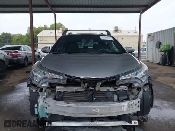 ✅ 2018 Toyota C-HR XLE Premium • VIN: NMTKHMBX0JR051417 • Lot: 43508524. Wystawiony na IAAI z przebiegiem 56 824 mil. Bezpłatny archiwum sprzedaży aukcyjnych z USA i szczegółowy raport historii pojazdu na DreamBid. Zdjęcie 13.