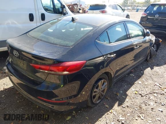 ✅ 2018 Hyundai Elantra Value Edition • VIN: 5NPD84LF6JH290962 • Лот: 43493209. Опубликован ранее на IAAI с пробегом 148 174 миль. Бесплатный доступ к архиву аукционных продаж из США и подробный отчёт об истории автомобиля на DreamBid. Изображение 4.