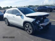 ✅ 2025 Mercedes-Benz GLA 250 • VIN: W1N4N4GB9SJ673277 • Лот: 42694175. Опубликован ранее на IAAI с пробегом 5 305 миль. Бесплатный доступ к архиву аукционных продаж из США и подробный отчёт об истории автомобиля на DreamBid. Изображение 1.