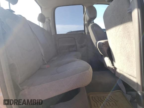 ✅ 2004 Dodge 1500 SLT • VIN: 1D7HA18NX4S586325 • Лот: 46174225. Опубликован ранее на Copart с пробегом 223 788 миль. Бесплатный доступ к архиву аукционных продаж из США и подробный отчёт об истории автомобиля на DreamBid. Изображение 10.