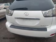 ✅ 2007 Lexus RX 350 • VIN: 2T2GK31U97C018990 • Lot: 41561324. Wystawiony na IAAI z przebiegiem 315 728 mil. Bezpłatny archiwum sprzedaży aukcyjnych z USA i szczegółowy raport historii pojazdu na DreamBid. Zdjęcie 16.