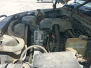 ✅ 2002 GMC Sierra 1500 SLE • VIN: 2GTEC19V221417144 • Лот: 42584603. Опубликован ранее на IAAI с пробегом 137 971 миль. Бесплатный доступ к архиву аукционных продаж из США и подробный отчёт об истории автомобиля на DreamBid. Изображение 18.