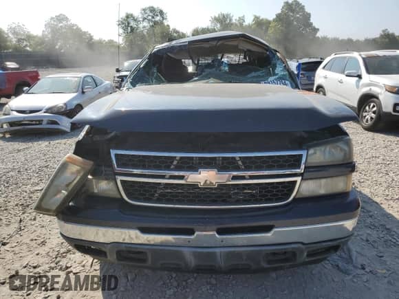 2006 Chevrolet Silverado 1500 LT1 с VIN 1GCEK19B56Z171972, выставлен на аукционе Copart как лот 69157794 с пробегом 285 815 миль миль и Списание • Salvage title. История ставок и продаж доступна на DreamBid. Изображение 5.