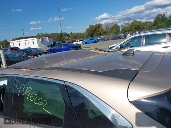 ✅ 2021 Ford Escape SE • VIN: 1FMCU0G61MUA10476 • Лот: 43196262. Опубликован ранее на IAAI с пробегом 39 355 миль. Бесплатный доступ к архиву аукционных продаж из США и подробный отчёт об истории автомобиля на DreamBid. Изображение 6.