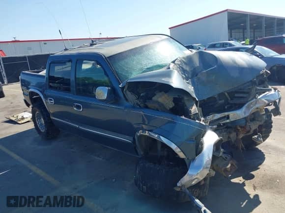 2006 GMC Sierra 1500 SLE1 с VIN 2GTEK13T361175061, выставлен на аукционе IAAI как лот 42113890 с пробегом Не указан миль и . История ставок и продаж доступна на DreamBid. Изображение 1.