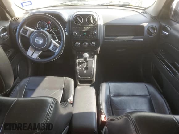✅ 2012 Jeep Patriot Limited • VIN: 1C4NJPCB1CD514672 • Lot: 86945554. Listed on Copart with 133,849 mi. Free auction sales archive from the USA and detailed vehicle history report at DreamBid. Image 8.
