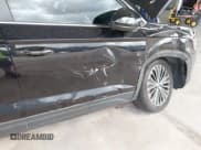 ✅ 2025 Volkswagen Taos SE • VIN: 3VVSC7B20SM015767 • Lot: 43197914. Wystawiony na IAAI z przebiegiem 6 368 mil. Bezpłatny archiwum sprzedaży aukcyjnych z USA i szczegółowy raport historii pojazdu na DreamBid. Zdjęcie 6.