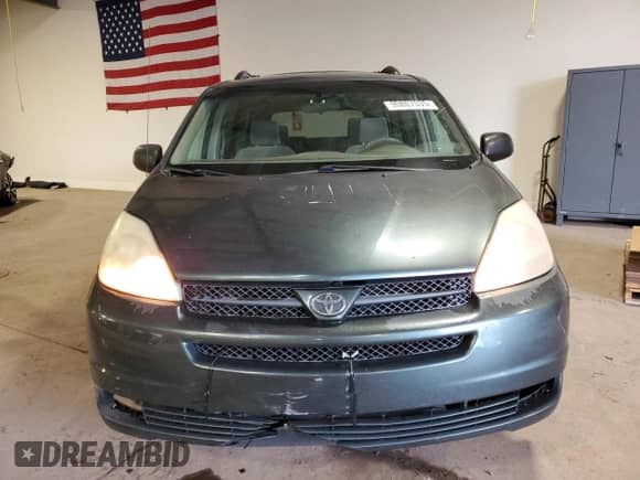 2005 Toyota Sienna LE z VIN 5TDZA23C45S348443, wystawiony jako Copart lot #90807535 z przebiegiem 200 755 mil mil oraz Szkoda całkowita • Salvage title. Historia ofert i sprzedaży dostępna na DreamBid. Obrazek 5.