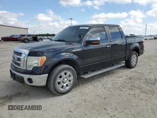 ✅ 2012 Ford F-150 Lariat • VIN: 1FTFW1CF0CKD77533 • Lot: 82546915. Wystawiony na Copart z przebiegiem 176 343 mil. Bezpłatny archiwum sprzedaży aukcyjnych z USA i szczegółowy raport historii pojazdu na DreamBid. Zdjęcie 1.