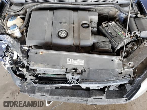 ✅ 2011 Volkswagen Jetta SE • VIN: 3VWDX7AJXBM337284 • Lot: 63803105. Listed on Copart with 171,546 mi. Free auction sales archive from the USA and detailed vehicle history report at DreamBid. Image 11.