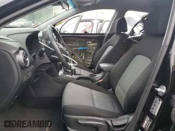 ✅ 2019 Hyundai Kona SEL • VIN: KM8K2CAA9KU321148 • Лот: 68429553. Опубликован ранее на Copart с пробегом 58 315 миль. Бесплатный доступ к архиву аукционных продаж из США и подробный отчёт об истории автомобиля на DreamBid. Изображение 7.