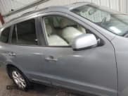 ✅ 2009 Hyundai Santa Fe SE • VIN: 5NMSH13E29H296621 • Lot: 42740914. Listed on IAAI with 174,921 mi. Free auction sales archive from the USA and detailed vehicle history report at DreamBid. Image 13.