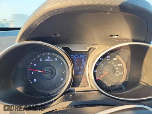 2012 Hyundai Veloster w/Gray Int с VIN KMHTC6AD3CU020065, выставлен на аукционе Copart как лот 80550225 с пробегом 249 792 миль миль и Чистый • Clean title. История ставок и продаж доступна на DreamBid. Изображение 9.