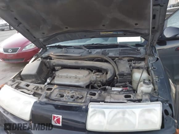 ✅ 2005 Saturn VUE • VIN: 5GZCZ53495S859628 • Lot: 41261997. Wystawiony na IAAI z przebiegiem 124 561 mil. Bezpłatny archiwum sprzedaży aukcyjnych z USA i szczegółowy raport historii pojazdu na DreamBid. Zdjęcie 10.