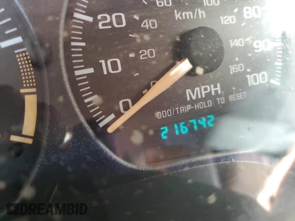 ✅ 2002 Chevrolet S-10 LS • VIN: 1GCDT13W52K115327 • Лот: 74267694. Опубликован ранее на Copart с пробегом 216 742 миль. Бесплатный доступ к архиву аукционных продаж из США и подробный отчёт об истории автомобиля на DreamBid. Изображение 9.