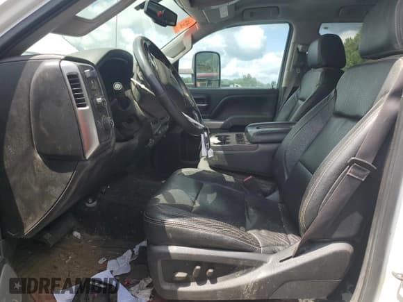 ✅ 2015 Chevrolet Silverado 2500HD LT • VIN: 1GC2KVE86FZ116841 • Лот: 66560765. Опубликован ранее на Copart с пробегом 189 910 миль. Бесплатный доступ к архиву аукционных продаж из США и подробный отчёт об истории автомобиля на DreamBid. Изображение 7.