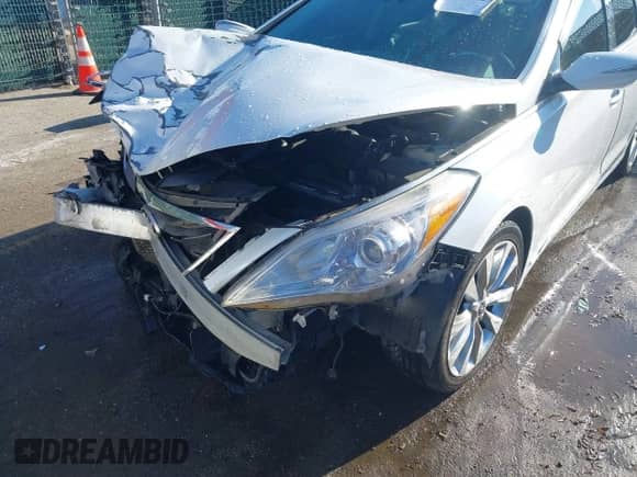 2016 Hyundai Azera Limited с VIN KMHFH4JG7GA536630, выставлен на аукционе IAAI как лот 41444129 с пробегом 128 309 миль миль и . История ставок и продаж доступна на DreamBid. Изображение 6.