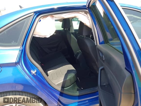 ✅ 2024 Volkswagen Jetta SEL • VIN: 3VWGM7BU0RM046494 • Лот: 42046835. Опубликован ранее на IAAI с пробегом 14 214 миль. Бесплатный доступ к архиву аукционных продаж из США и подробный отчёт об истории автомобиля на DreamBid. Изображение 8.