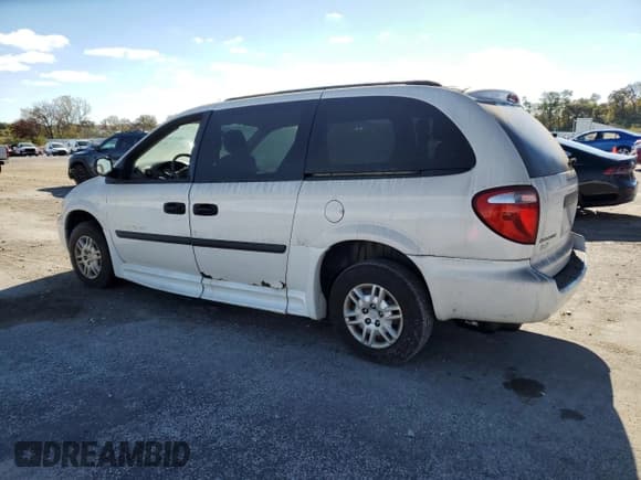 ✅ 2007 Dodge Grand Caravan SE • VIN: 1D4GP24R27B253952 • Lot: 89906945. Listed on Copart with 43,300 mi. Free auction sales archive from the USA and detailed vehicle history report at DreamBid. Image 2.