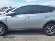 ✅ 2018 Toyota RAV4 XLE • VIN: 2T3WFREV5JW466294 • Lot: 41841436. Listed on IAAI with 132,150 mi. Free auction sales archive from the USA and detailed vehicle history report at DreamBid. Image 14.