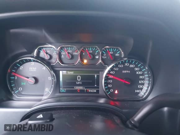 2015 Chevrolet Silverado 1500 LT z VIN 1GCVKREH1FZ397029, wystawiony jako IAAI lot #43417979 z przebiegiem 106 888 mil mil oraz . Historia ofert i sprzedaży dostępna na DreamBid. Obrazek 7.