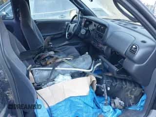 2000 Dodge Dakota Sport z VIN 1B7GL22N6YS729162, wystawiony jako IAAI lot #43499520 z przebiegiem 170 552 mil mil oraz . Historia ofert i sprzedaży dostępna na DreamBid. Obrazek 5.