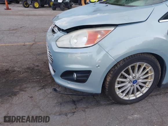 ✅ 2013 Ford C-Max SEL • VIN: 1FADP5CU7DL555109 • Lot: 43056612. Wystawiony na IAAI z przebiegiem 106 357 mil. Bezpłatny archiwum sprzedaży aukcyjnych z USA i szczegółowy raport historii pojazdu na DreamBid. Zdjęcie 6.