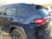 ✅ 2024 Toyota RAV4 Hybrid XLE Premium • VIN: 2T3B6RFV2RW062622 • Лот: 43562309. Опубликован ранее на IAAI с пробегом 18 209 миль. Бесплатный доступ к архиву аукционных продаж из США и подробный отчёт об истории автомобиля на DreamBid. Изображение 19.