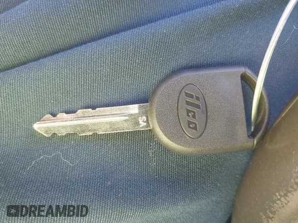 ✅ 2007 Ford Explorer Sport Trac Limited • VIN: 1FMEU33817UA26814 • Lot: 43817425. Wystawiony na IAAI z przebiegiem 234 826 mil. Bezpłatny archiwum sprzedaży aukcyjnych z USA i szczegółowy raport historii pojazdu na DreamBid. Zdjęcie 11.