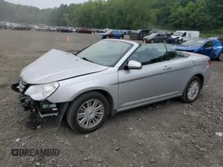 ✅ 2009 Chrysler Sebring Touring • VIN: 1C3LC55D69N514355 • Lot: 67494075. Wystawiony na Copart z przebiegiem 120 726 mil. Bezpłatny archiwum sprzedaży aukcyjnych z USA i szczegółowy raport historii pojazdu na DreamBid. Zdjęcie 1.